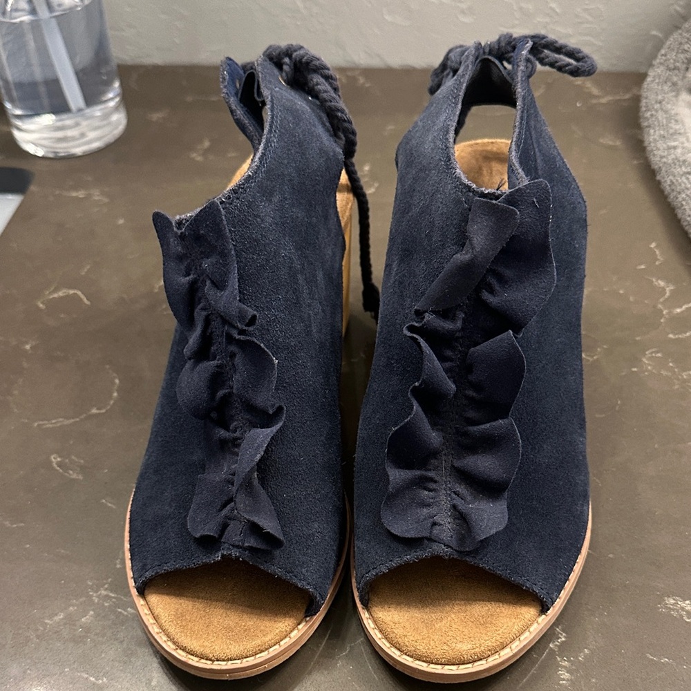 Toms Navy Wedge Sandals with Ruffle Detail